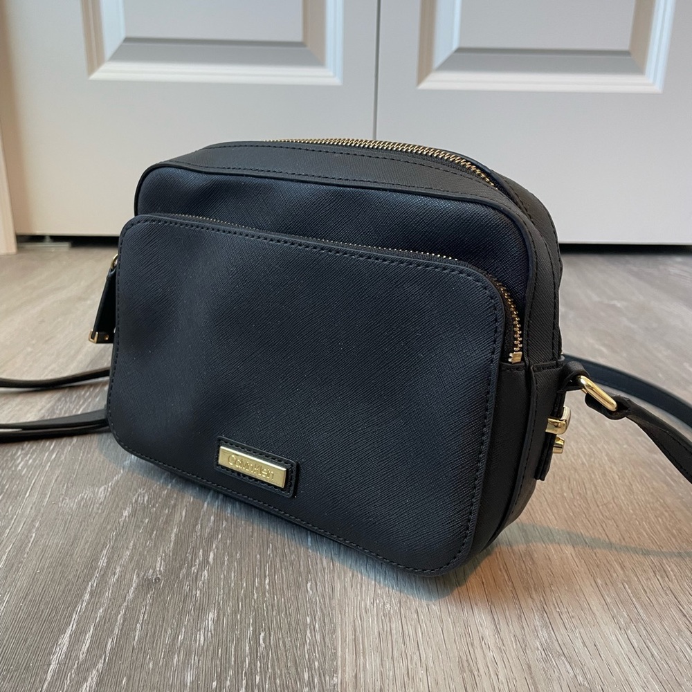Calvin Klein black crossbody purse bag
